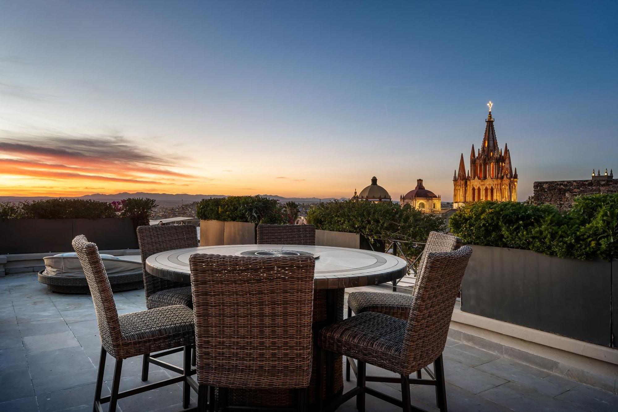 Le Cottage San Miguel De Allende, Modern Luxury In Centro With Pool & Jacuzzi Zewnętrze zdjęcie